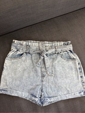Light Blue Washed Denim Tie-Waist Women's Shorts